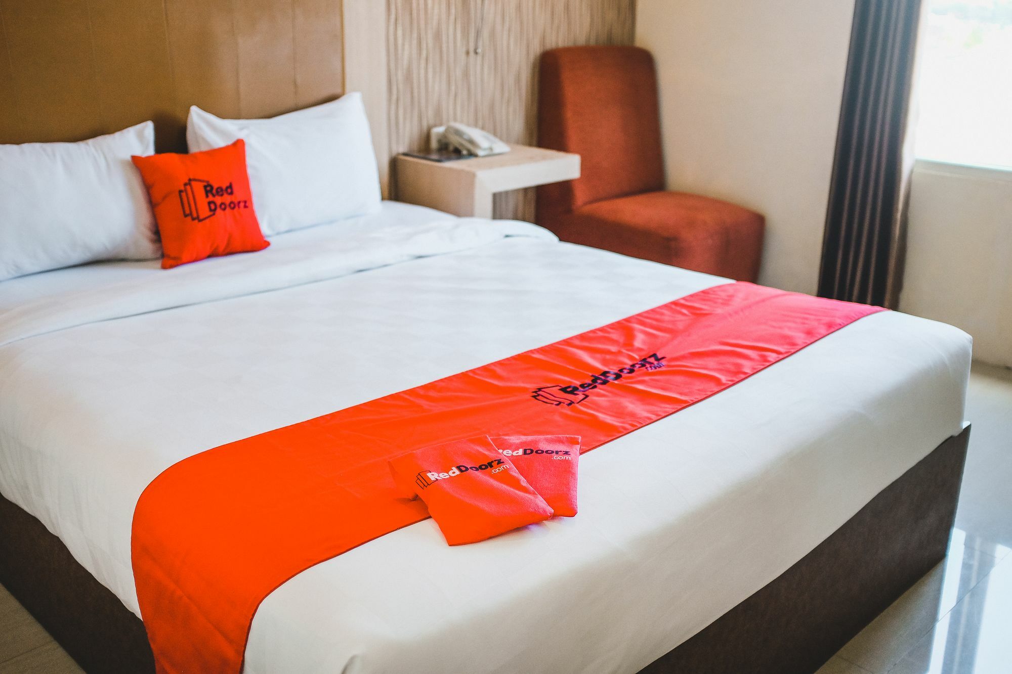 Reddoorz Plus Near Mall Panakukang Makassar Dış mekan fotoğraf